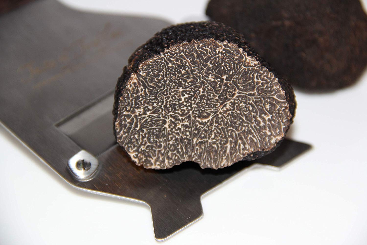 Fresh Black Truffles | Tuber Melanosporum | Australian Black Truffles 1.5 Ounces