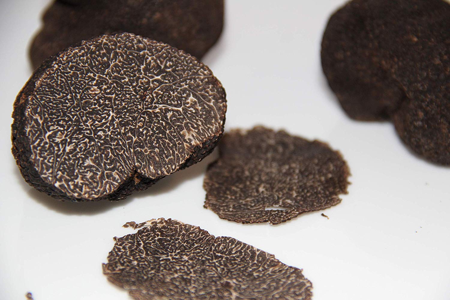 Fresh Black Truffles | Tuber Melanosporum | Australian Black Truffles 1.5 Ounces